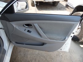 2007 TOYOTA CAMRY LE WHITE 2.4 AT Z20179